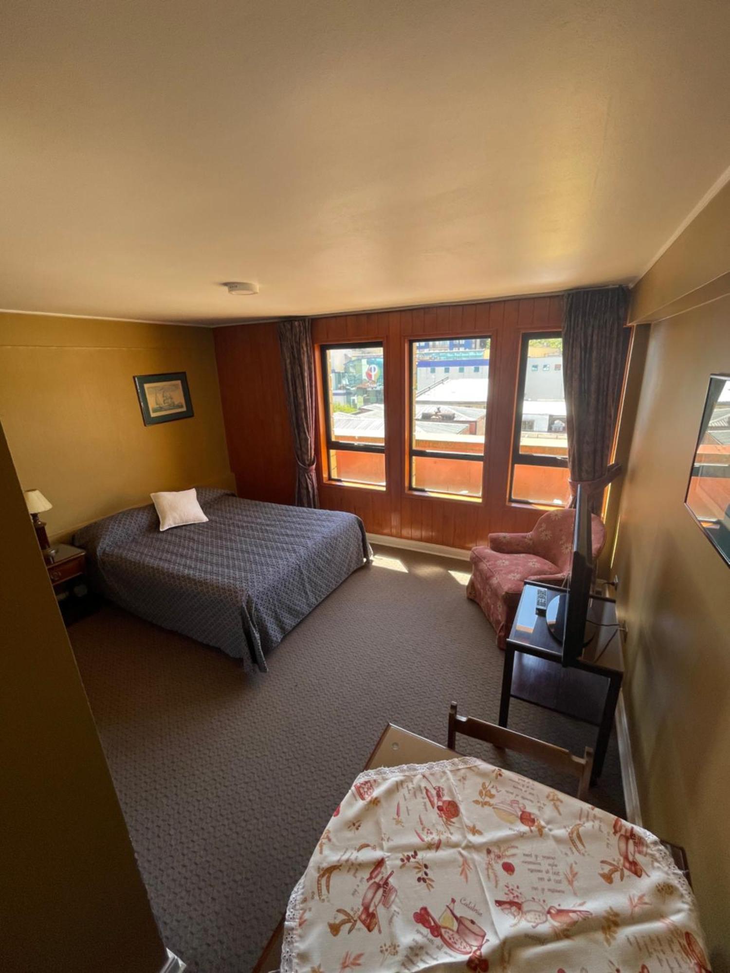Hotel Apart Colon Puerto Montt Exteriör bild