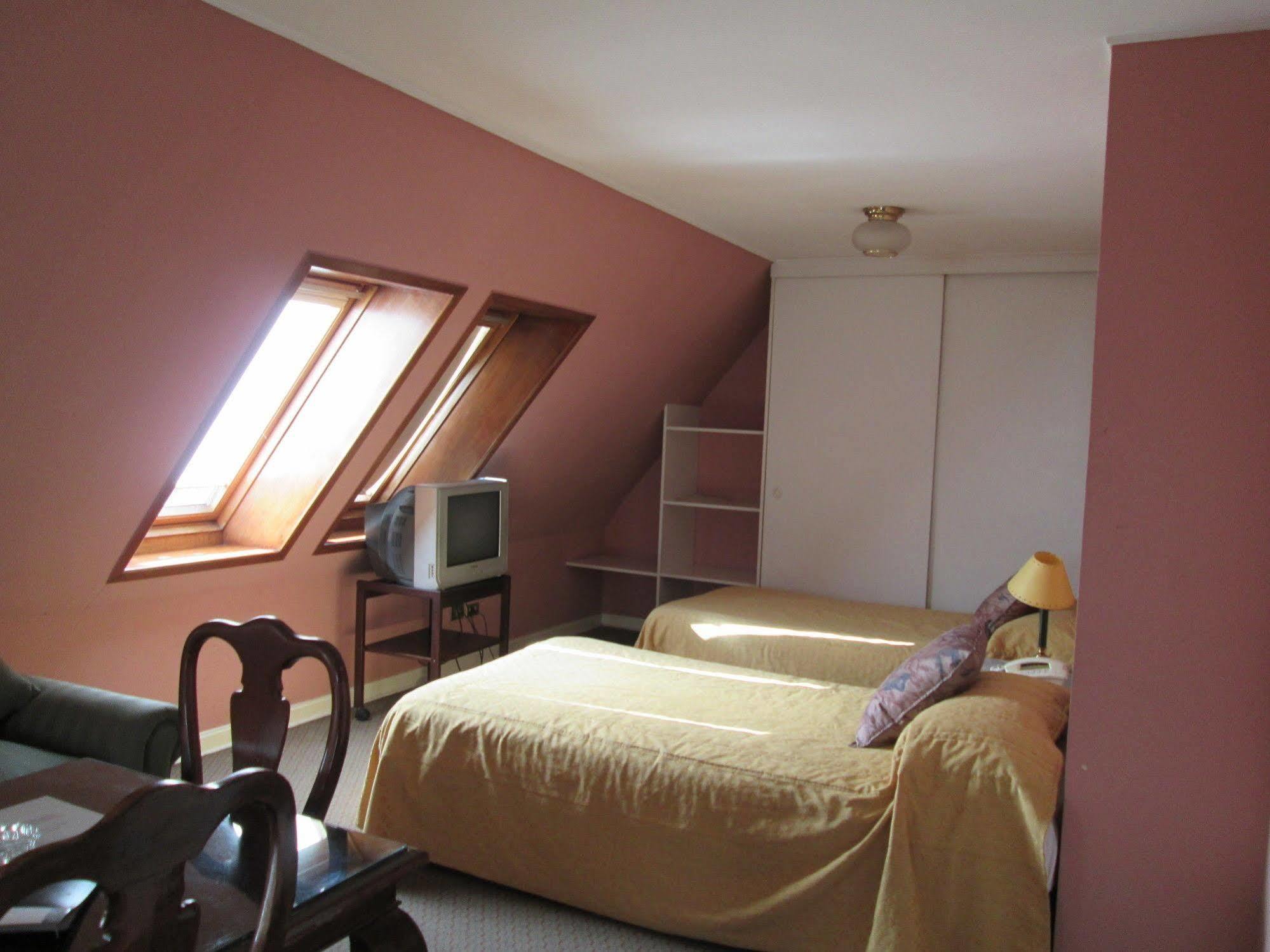 Hotel Apart Colon Puerto Montt Exteriör bild