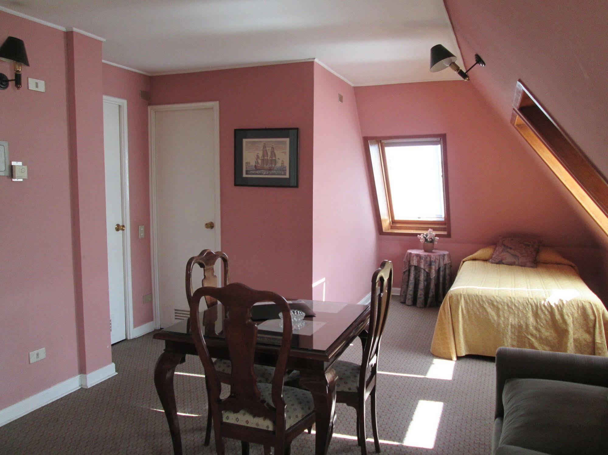 Hotel Apart Colon Puerto Montt Exteriör bild